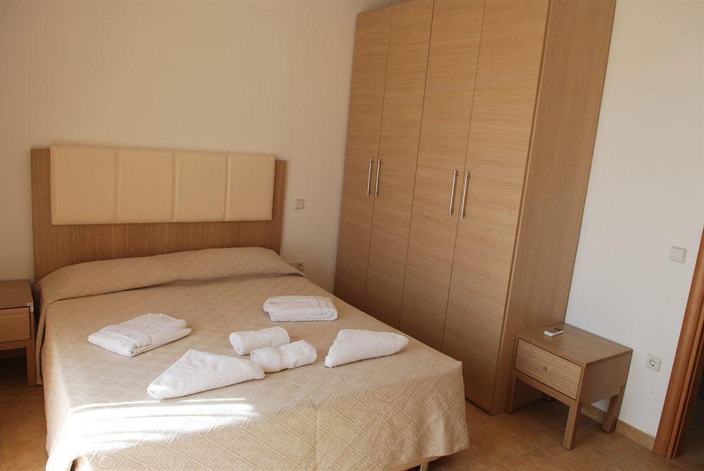 Gardens Apartments&villas 3* Gennadi