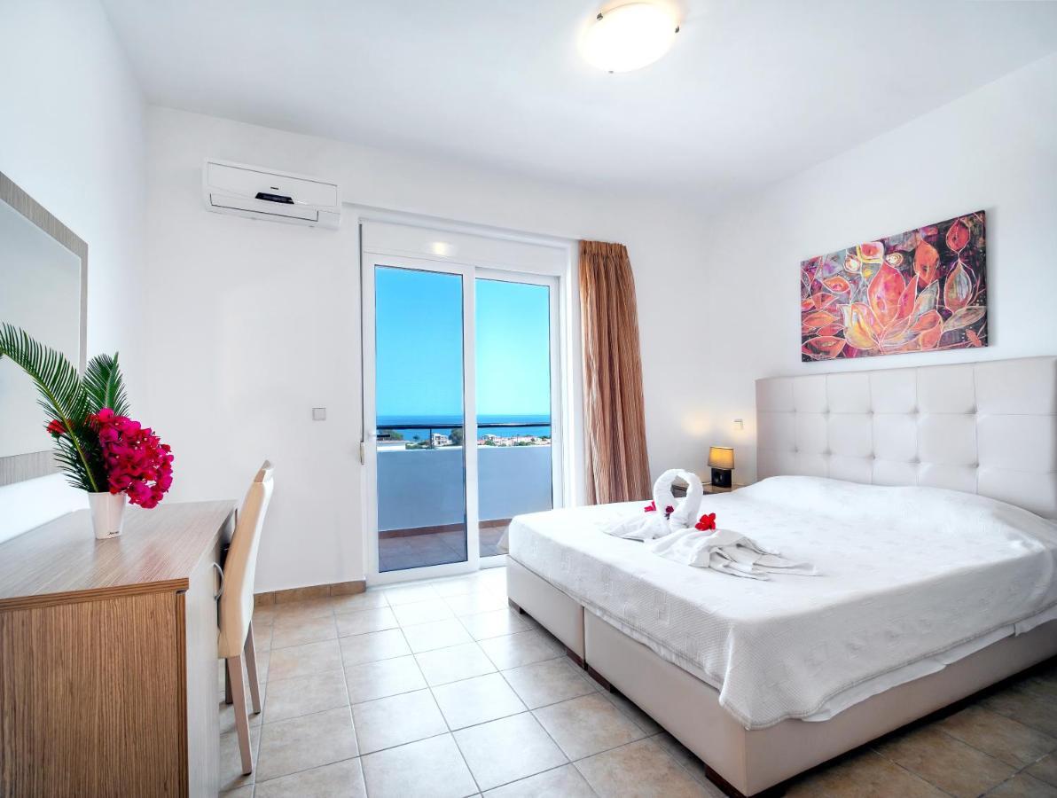 Hotel de apartamente Gardens & 3*
